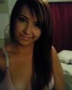 Woman, 33. wellhelloevery