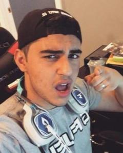 Man, 30. Faze_Rain0521