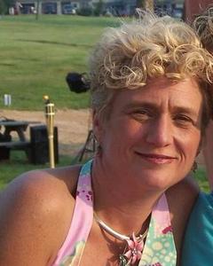Woman, 63. benefits471