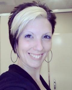 Woman, 44. aim1271