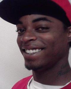 Man, 35. dee0430