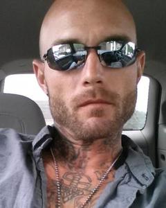 Man, 41. Inkerlove
