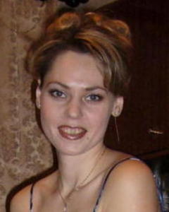 Woman, 48. samoar