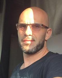Man, 44. Flaviu4223