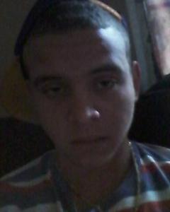 Man, 31. Dee10230017