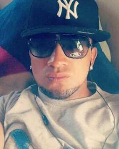Man, 38. shewanthedick