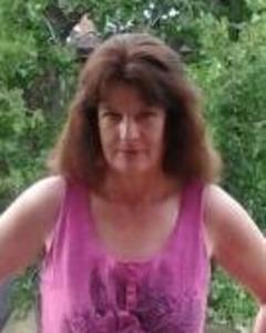Woman, 62. Cub698048