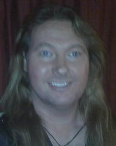 Man, 53. MIKELRAVEN