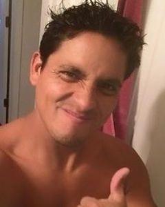 Man, 50. Gio0014