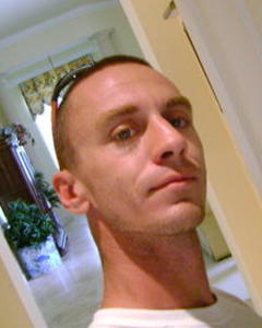 Man, 46. cystemaddict