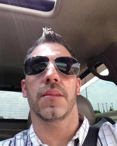 Man, 50. 7MikE4
