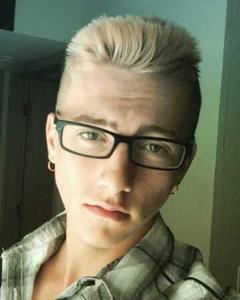 Man, 28. Wolfy4803