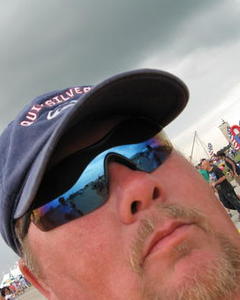 Man, 65. DR_O252
