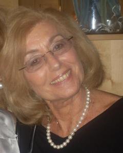 Woman, 83. ellie381