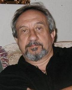 Man, 65. luvhndls