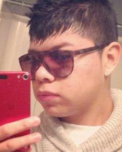 Man, 32. tr3s60