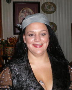 Woman, 50. Discolola