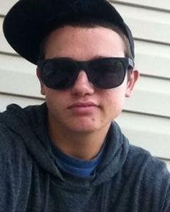 Man, 30. Drew2026