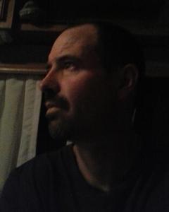 Man, 44. BigH837115
