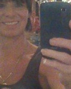 Woman, 62. hotkarat