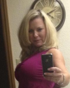 Woman, 59. Playful15283