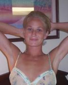 Woman, 44. opp465