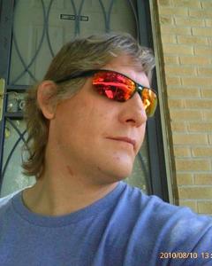 Man, 55. loveelf