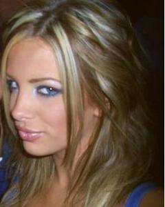 Woman, 42. spasser