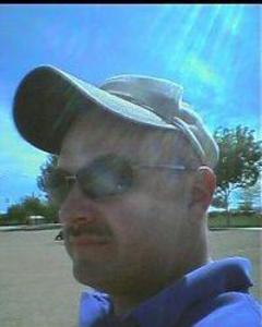 Man, 57. tee_up237