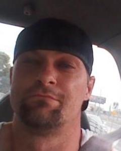 Man, 46. Etrnil