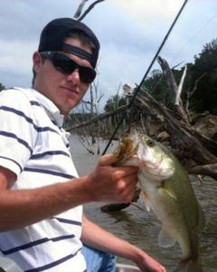 Man, 33. Bass3434