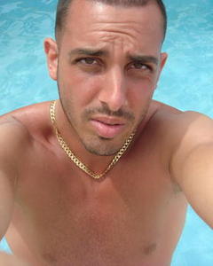 Man, 49. taino1198