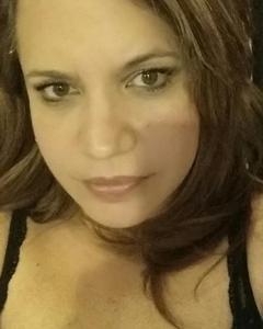 Woman, 58. artsy0053