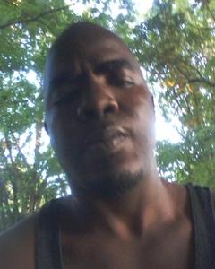 Man, 47. Only_1_Sub