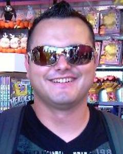 Man, 40. Noly6832