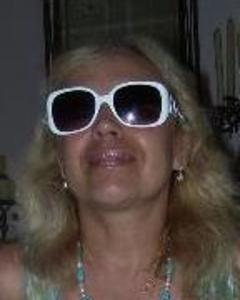 Woman, 68. Dolly144055