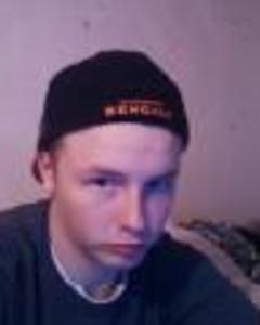 Man, 34. eaves_85