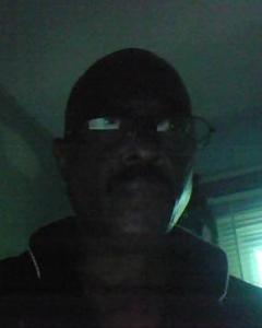 Man, 44. kello5