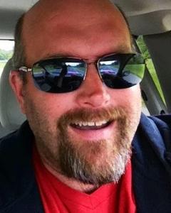 Man, 52. Teddybear68767