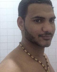 Man, 30. Ba0122523923