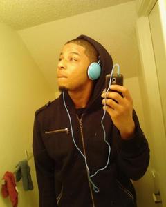 Man, 35. KING_LEONITUS