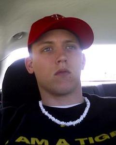 Man, 36. MVC_Bobby