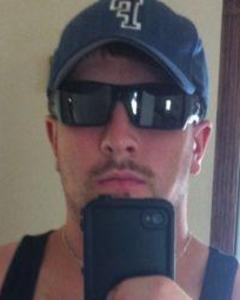 Man, 35. Blue440701