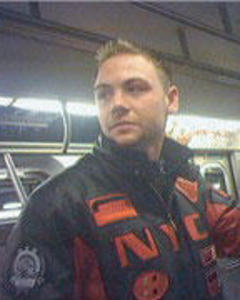 Man, 40. BRYFLR4