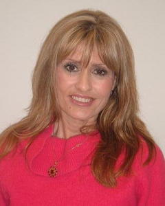 Woman, 70. laughteraddict