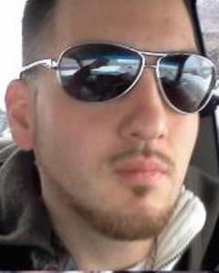 Man, 42. MANdime8636