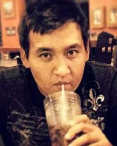 Man, 34. joeyzz