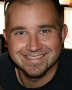 Man, 43. mosteele