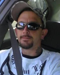 Man, 40. Summerville_Du