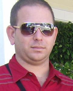 Man, 44. abc02226611
